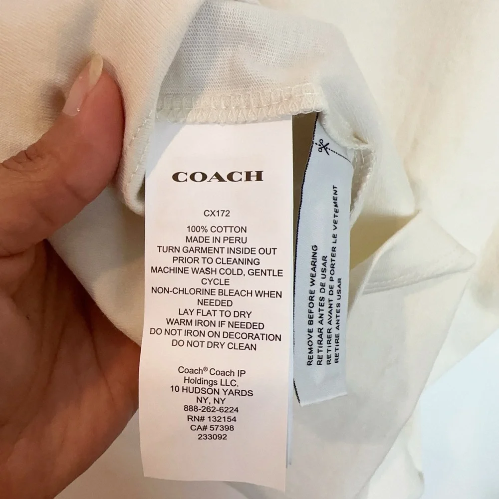 Coach nwt signature